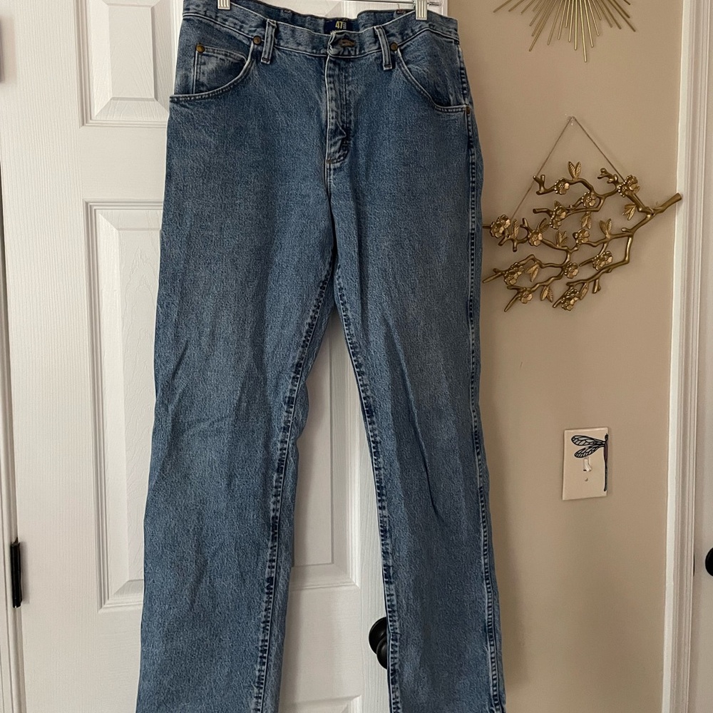 Wrangler Straight Leg Jean